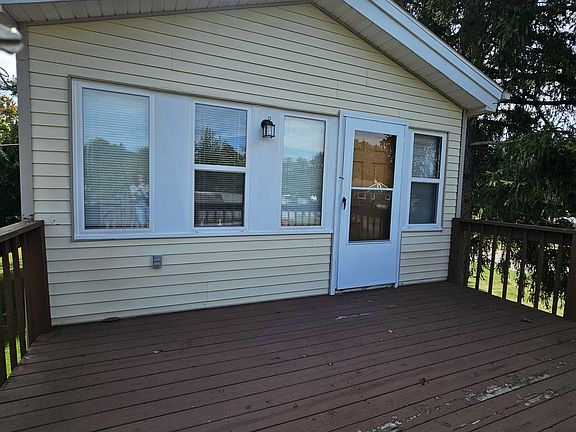 2nd image of 509 E Church St #B