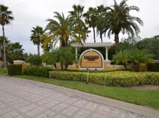 5015 Fairways Cir APT 101, Vero Beach, FL 32967