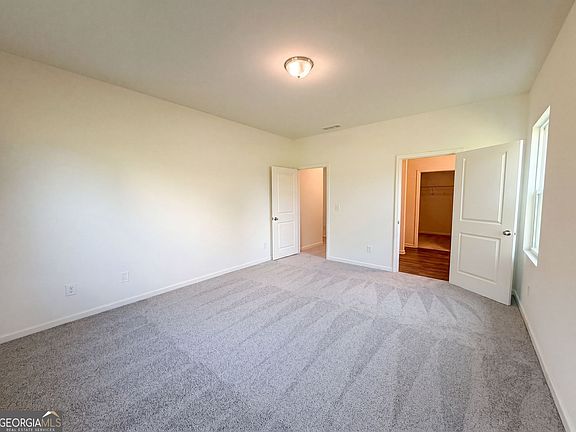 4th image of 118 Sorrento Dr