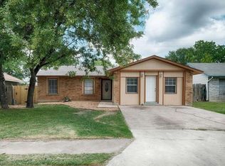 5806 Fence Row, Austin, TX 78744