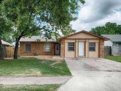5806 Fence Row, Austin, TX, 78744