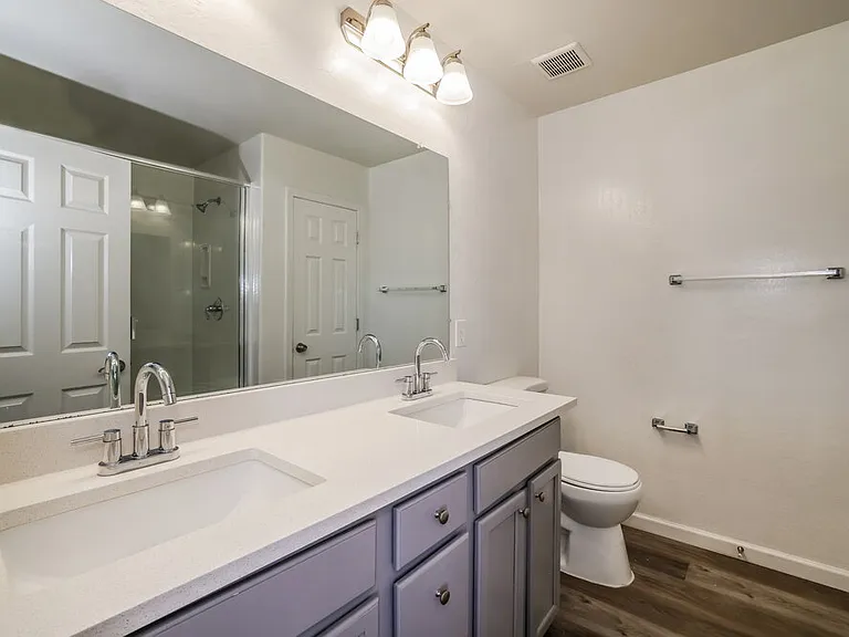 7203 W Illini St — Photo 10