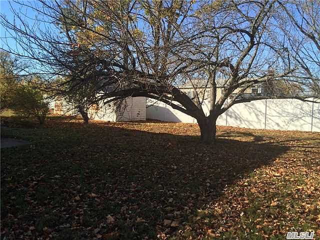2nd image of 938 7th St