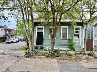 2137 Soniat St, New Orleans, LA, 70115