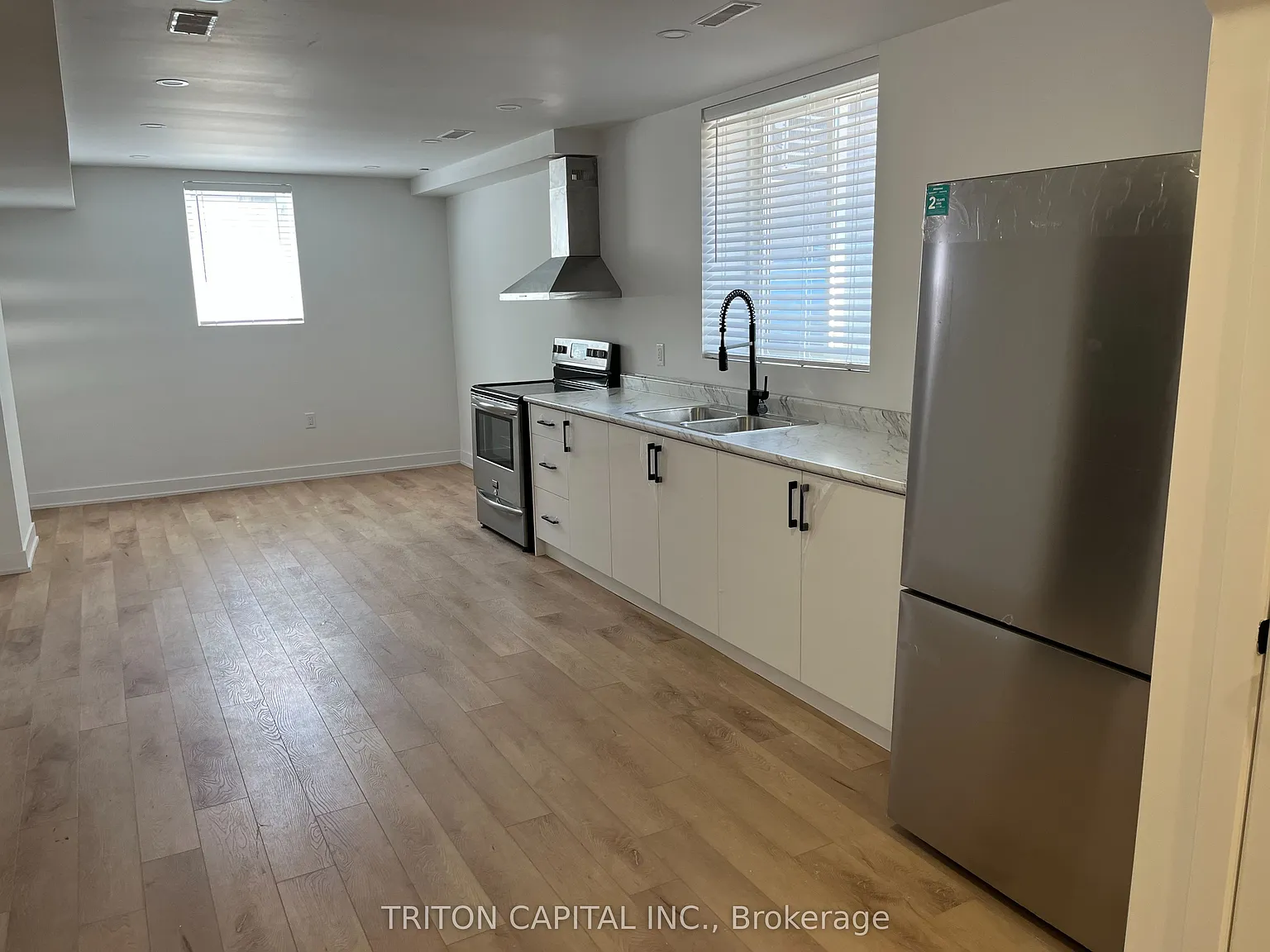2 bed, $1,550 — Photo 4