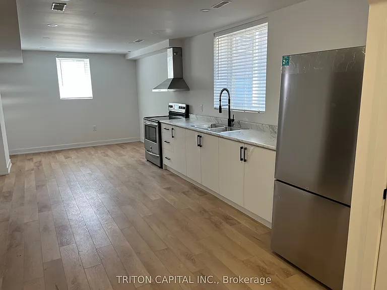 75 Wheatfield Rd #LOWER — Photo 4