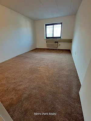 Rented by Metro Park Realty Inc | media 24