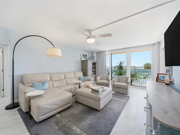 1 Key Capri APT 306E, Treasure Island, FL 33706