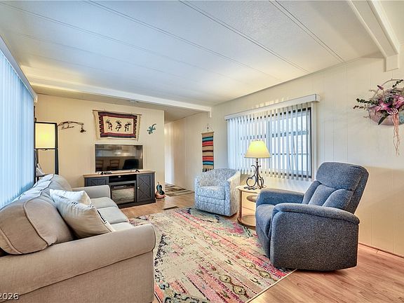 2nd image of 3462 Isle Royale Dr