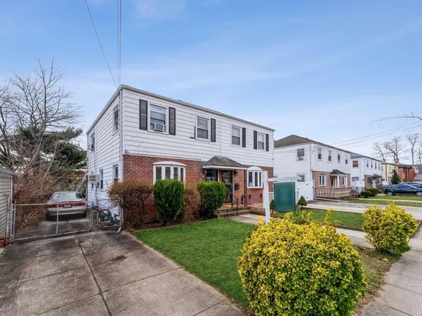 164-38 76 ROAD, Fresh Meadows, NY 11366