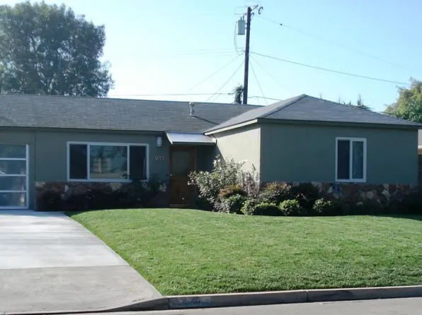 933 Dogwood St, Costa Mesa, CA 92627