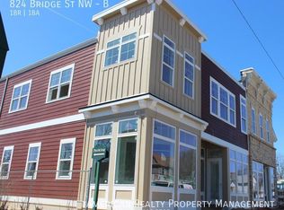 824 Bridge St NW #B, Grand Rapids, MI 49504