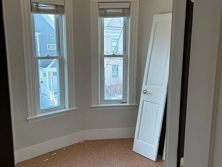 83 Flint St #2 — Photo 5