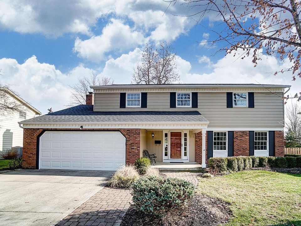 1st image of 88 Haddam Pl W