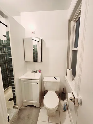 Rented by Oxford Property Group | media 6