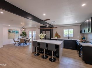 3029 E Cochise Rd, Phoenix, AZ 85028