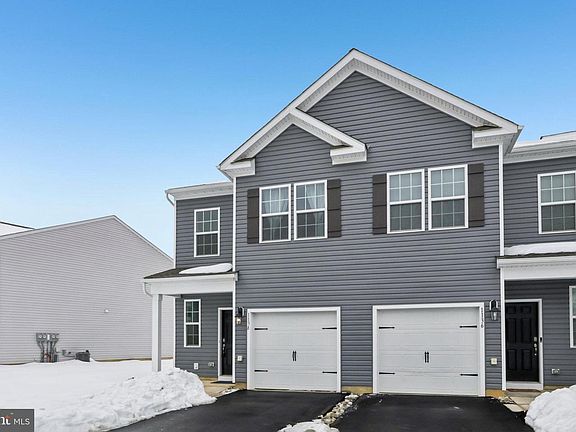 2nd image of 1138 Martin Rd