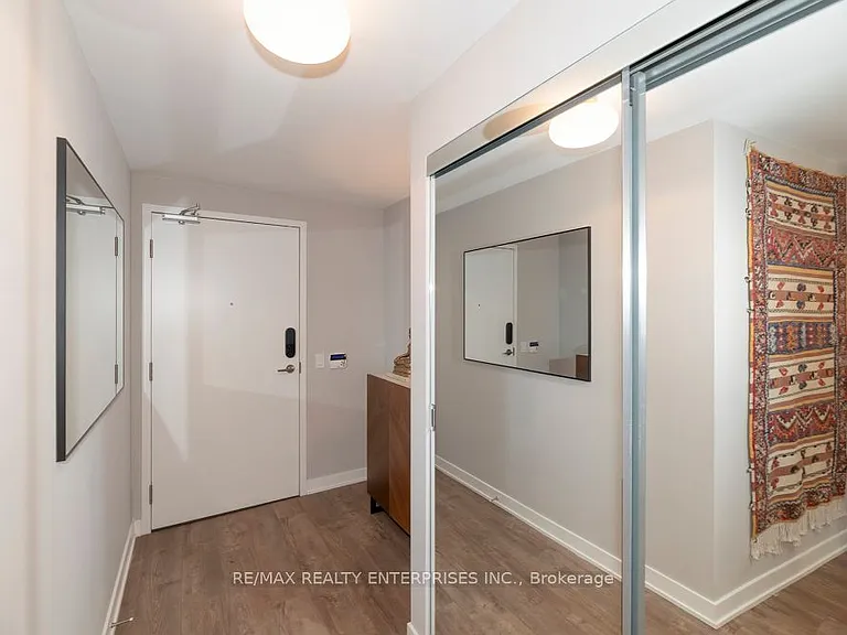 543 Richmond St W #741 — Photo 2