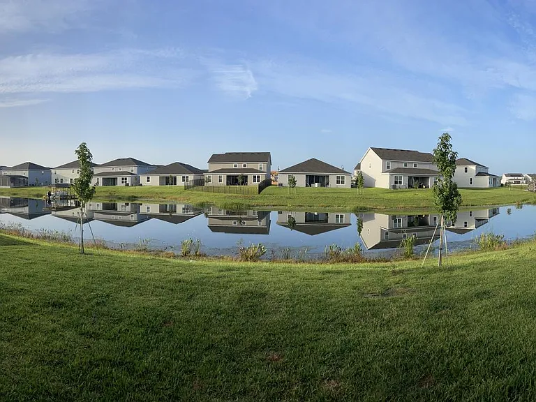 5016 Center Ct — Photo 13