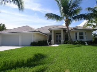 8256 SE Governors Way, Hobe Sound, FL 33455