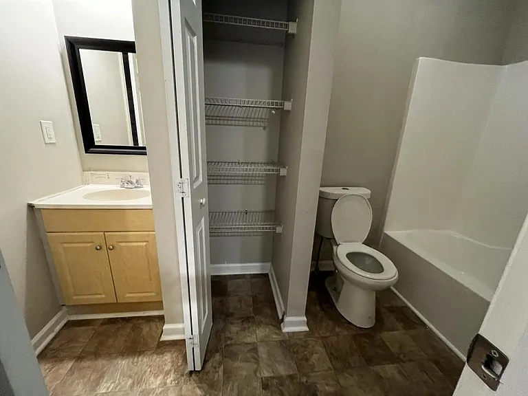 150 Joseph E Lowery Blvd SW — Photo 6