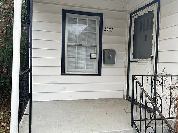 2507 Pansy St SW, Huntsville, AL 35801