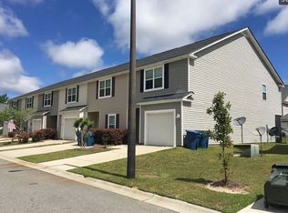 10 Brown Thrasher Ct, Port Wentworth, GA 31407