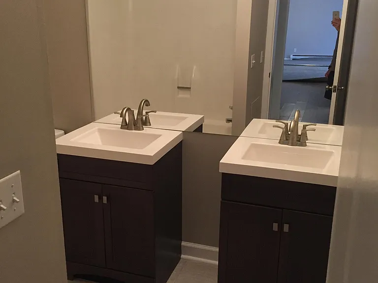 1434 6th Ave #9 — Photo 3