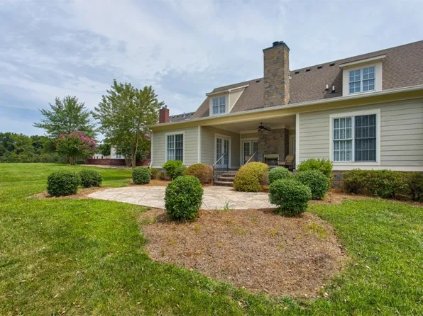 1557 Drakes Ridge Ln, Bowling Green, KY 42103