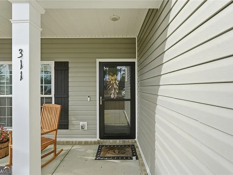 311 Tallulah Bnd — Photo 2