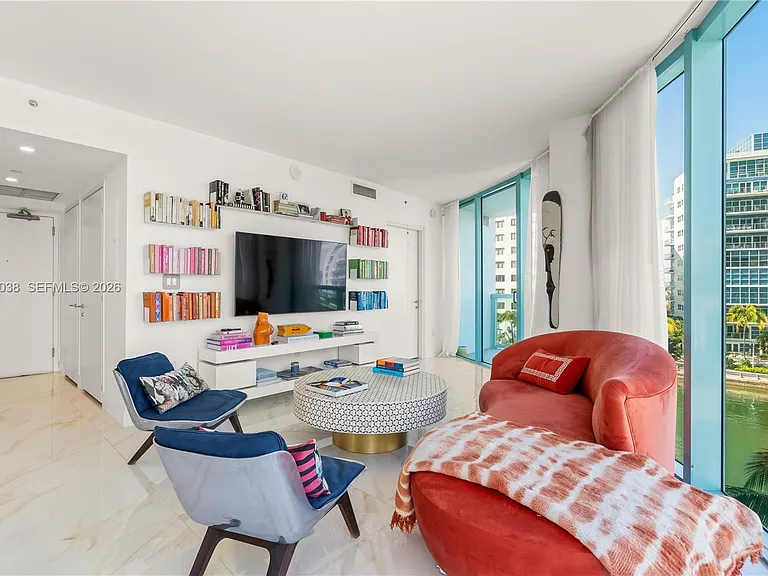 6000 Indian Creek Dr #5B — Photo 11