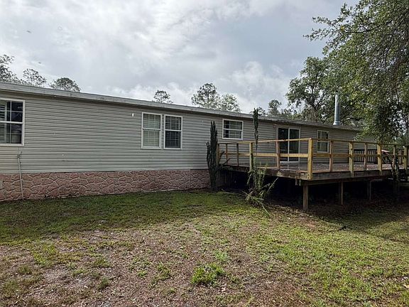 2nd image of 3181 NE 111th Pl