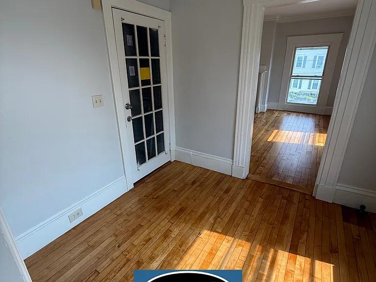 595 Chestnut St #2F — Photo 9