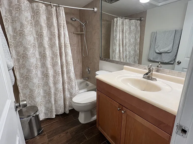 355 E Thomas Rd #B209 — Photo 8