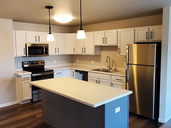 4th image of 1212 Washington Ave #204