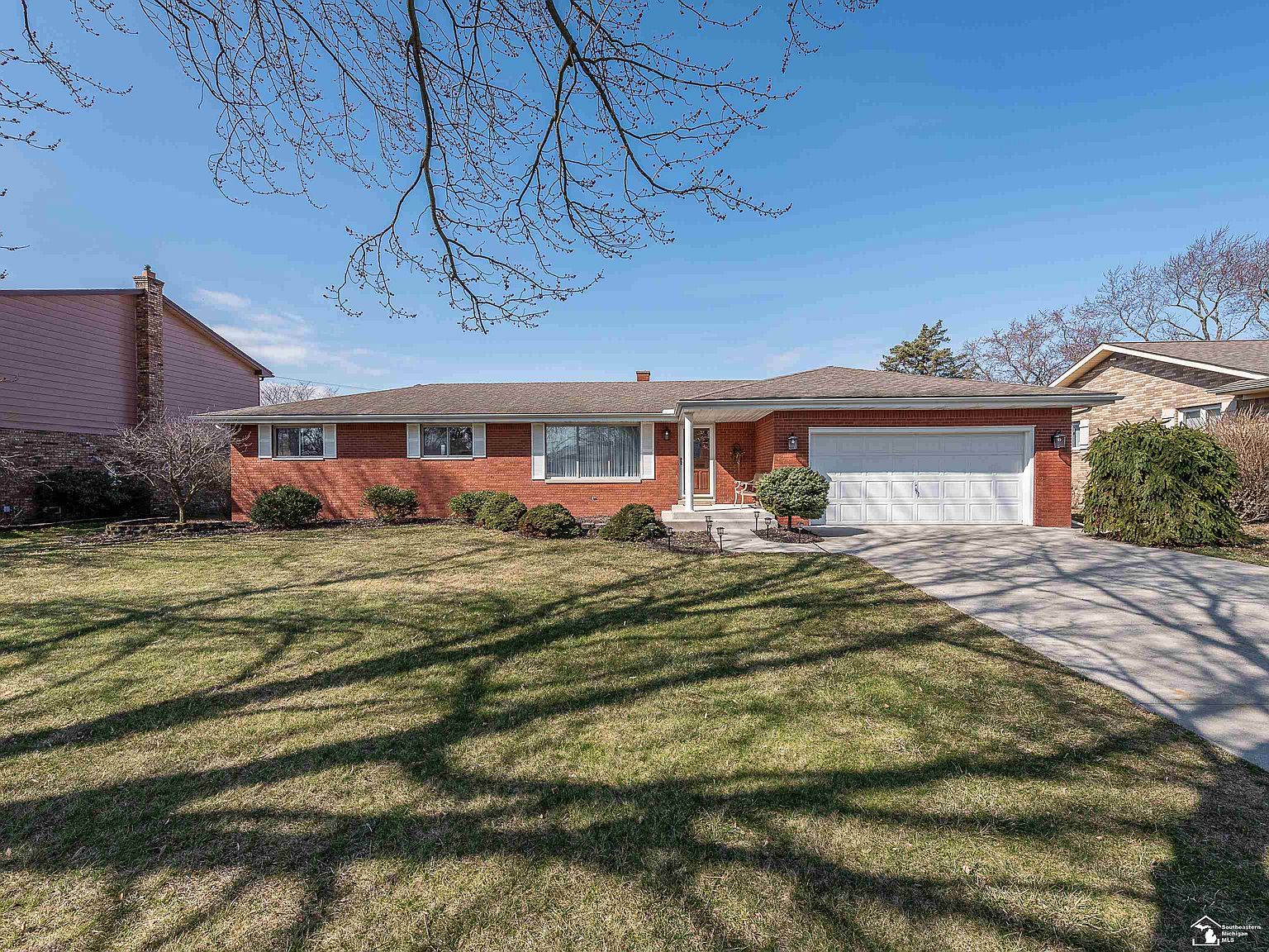 627 Ruff Dr, Monroe, MI 48162 Zillow