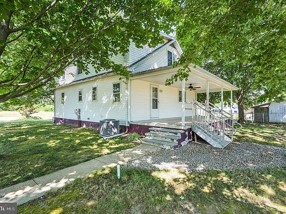 3rd image of 7141 Pearsons Corner Rd