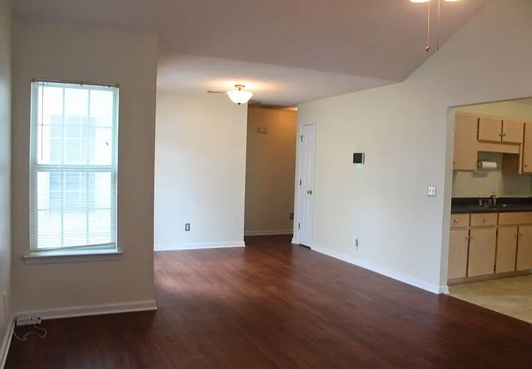 132 Bluelake Blvd — Photo 6