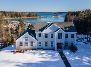 994 Sunshine Rd, Deer Isle, ME 04627