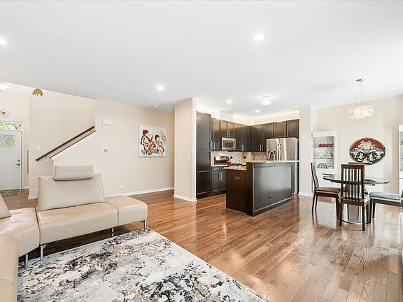 3rd image of 87 E Preserve Dr
