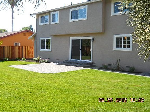 5th image of 442 Roanoke Dr
