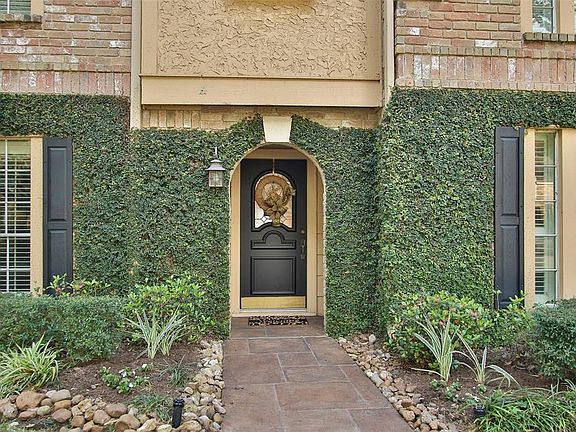 Recently added Carvestone walkway up to front door.