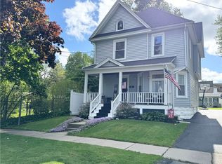 7 Macdougall St, Auburn, NY 13021
