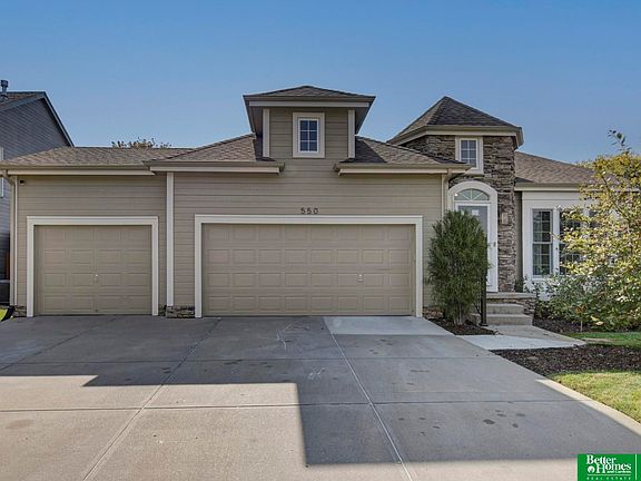 2nd image of 550 S 180th Ave