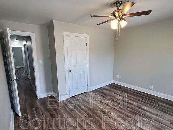 2nd image of 1090 14th Ave