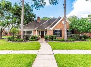 4305 Pebble Beach Dr, League City, TX 77573