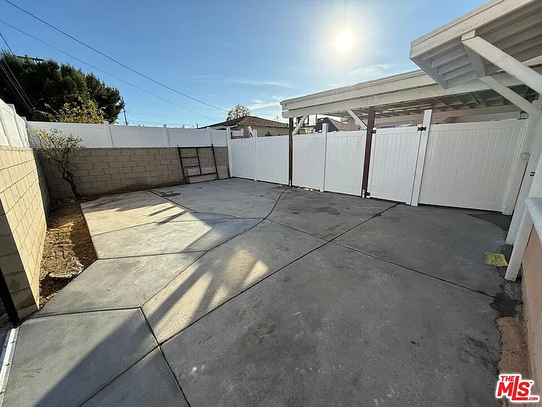 7632 Kraft Ave — Photo 13