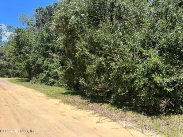 106 BAYBERRY Drive, Hawthorne, FL 32640