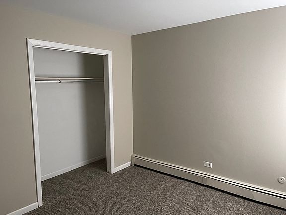 5th image of 2415 Paradise Blvd APT 1