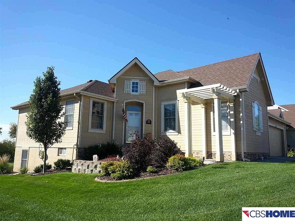 1st image of 2707 Morrie Dr